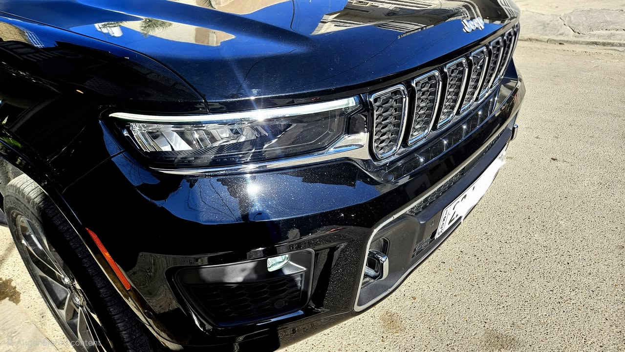 جيب اوفرلاند🖤🖤 موديل 2025 
وكالة هارلم هارلم 5 راكب 
⚠️ انتبه موديل 2025 ⚠️
ماشيه 8 الف كيلو زيرو بعدها حته ارضيات الشركة ما مفتوحه بالجيس
كفاله عامه من كلشي لون 🖤اسود 🖤شذري 
فوول مواصفات اعلى شي 
* محرك 6 سلندر 3,600 cc
* نظام تعليق هوائي جكات
* رؤيه ليليه نايت فشن
* 5 كامرات رؤيه محيطية
* رادارات وقيادة ذاتية
* كراسي كهرباء وخزن وتدفئه وتبريد ومساج
* سقف بانوراما وبعد هواي مواصفات 
السياره باسمي تحويل ثاني يوم او وكالة
ضمان شركة هارلم 3 سنوات او 60,000 الف كيلومتر 
السعر 510
مكان السياره بغداد
استفسار ☎️
***********
