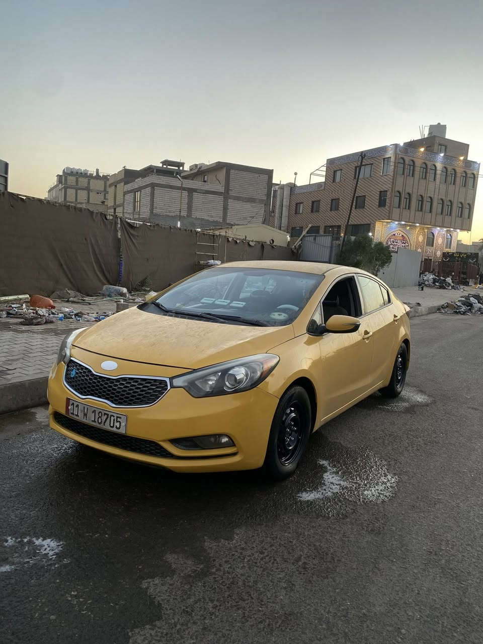 السلام عليكم كيا فورتي للبيع 2014
***********
