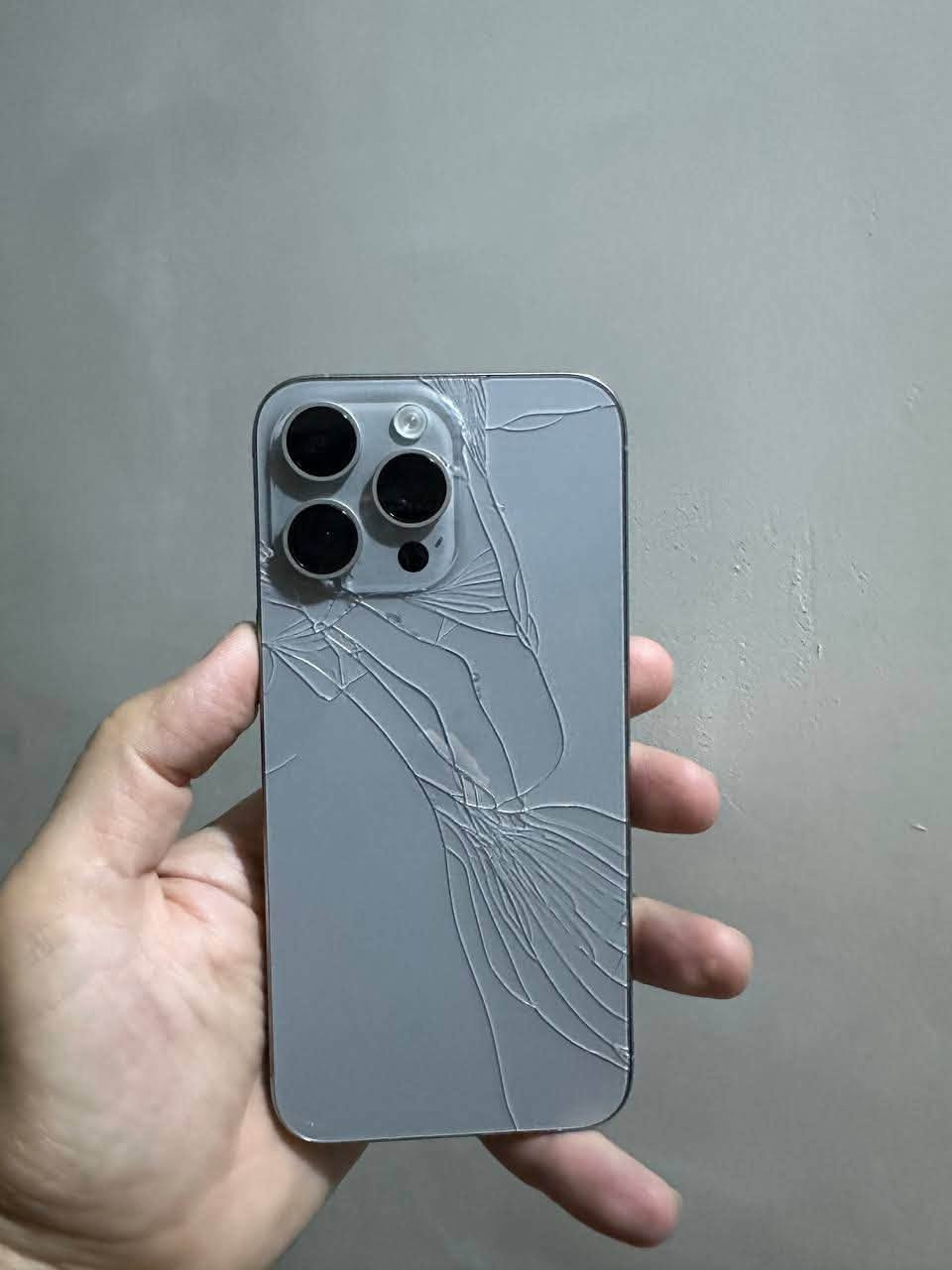 15 برو ماكس شاشه باترى كوراوه بة ئورجنال كورينةوه ئةكةين


**إذا كنت صاحب هذا الإعلان وتريد حذفه لأي سبب، رجاءا أرسل رسالة إلى الدعم الفني**