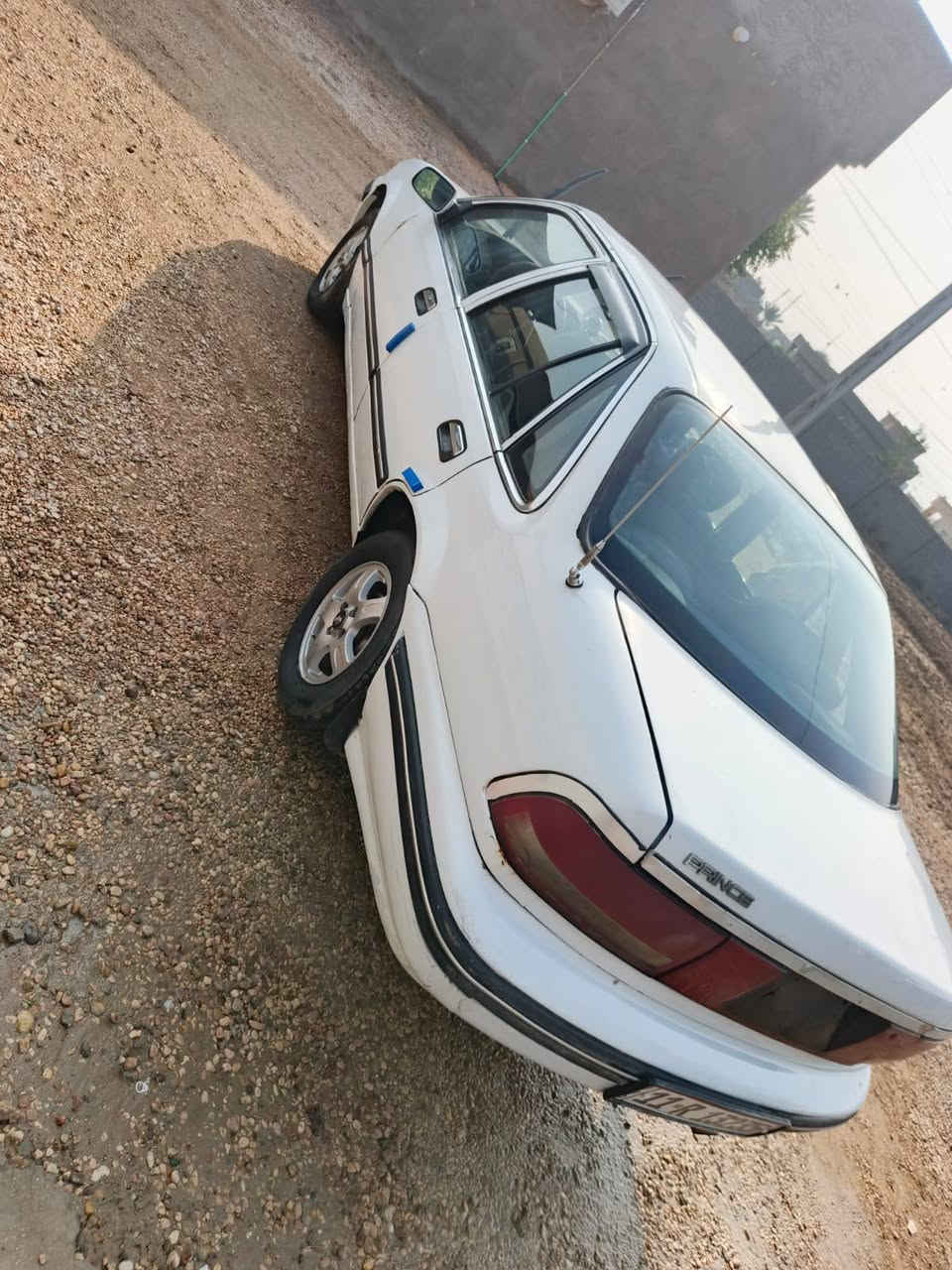 سلام عليكم سياره دايو برنس موديل ٩٤ خير من الله كير محرك تخم تاير العنوان جزيره الخالديه ***********( السعر ٤٠) بيهه مجال بصيط جدا
