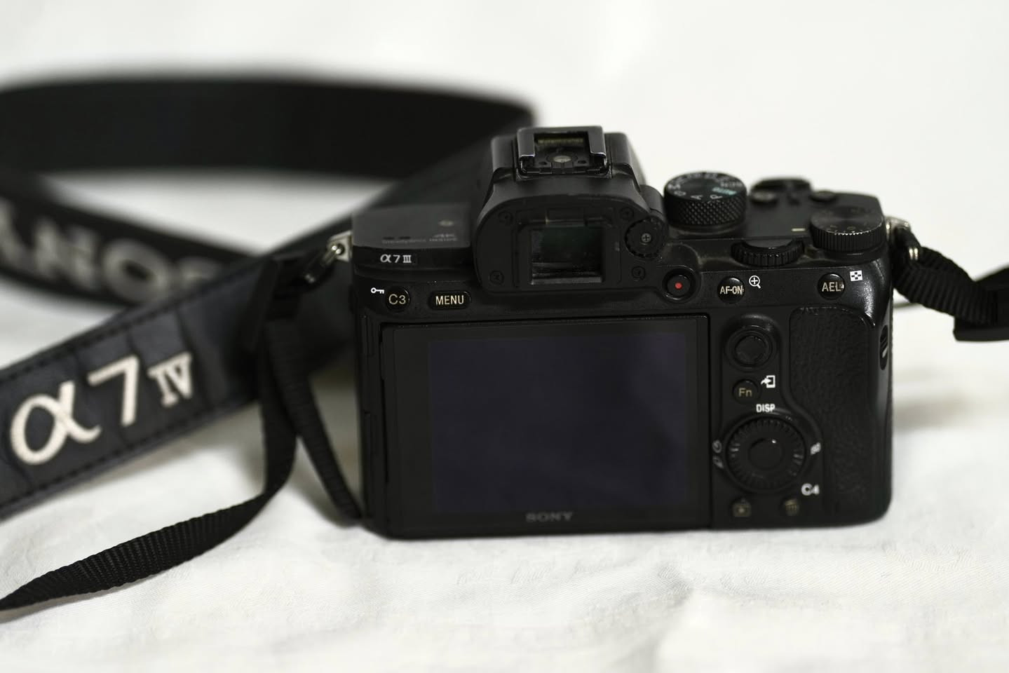 كامرة سوني iii بس شراي يجي خاص


**إذا كنت صاحب هذا الإعلان وتريد حذفه لأي سبب، رجاءا أرسل رسالة إلى الدعم الفني**