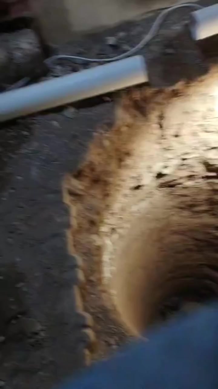 السلام عليكم ✨🍁
نشتغل كافة الاعمال ✨

حفر بير 💫
تنضيف بيت 💫
حفر لاين 💫
بناء حيط او اي شي 💫
تفليش كامل 💫

للتواصل/ ***********
