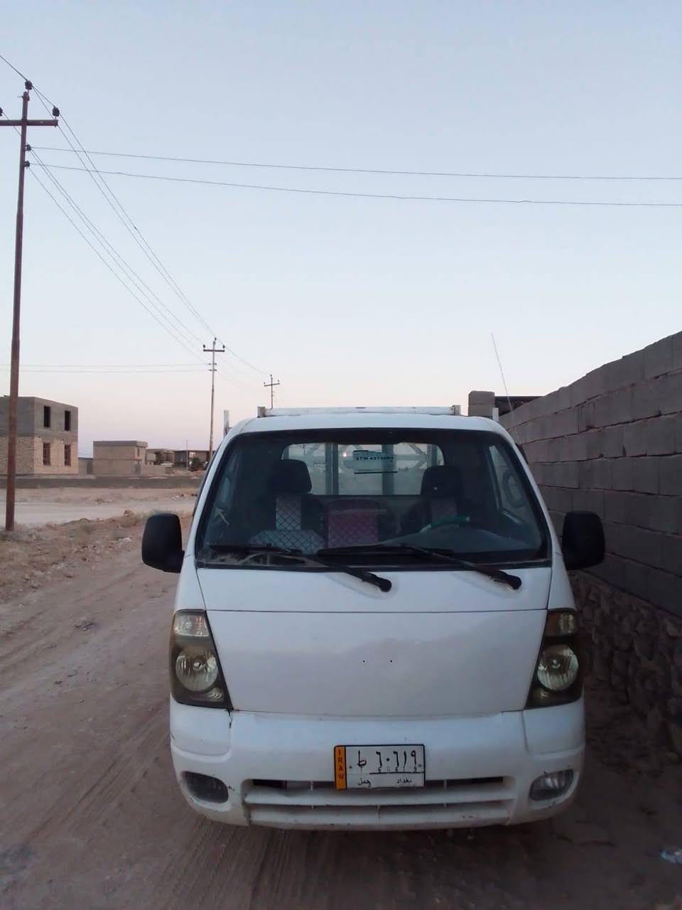 متاح كيه موديل 2007حديده 
جاهزه محرك كير شرط 
مكان الانبار حديثه 
سعر 37ورقه 
*********** ملاحضه مكلف بل نشر
