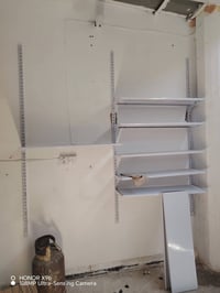 رفوف مستعمله صالهن شهر مثل ما موضح بل صوره سعر 85 تواصل رقم 0771812685...