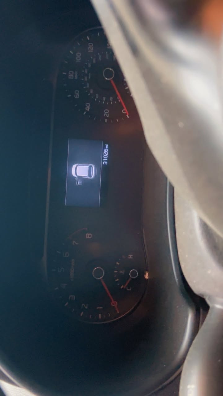 صول مديل 2022 وارد امريكي بدون ايرباك            ماشية 31 زيرو محرك 2000
كير مكينه تبريد صدر  كفاله 
السياره احله من الصور  
السعر 155$ و بيهه مجال 
العنوان بغداد الدوره
***********
