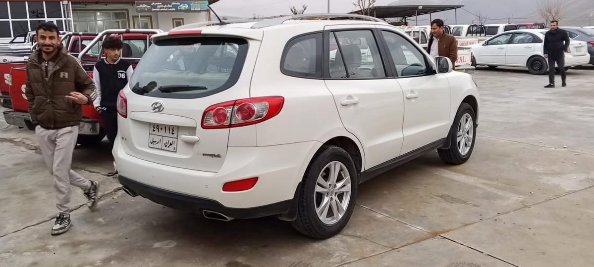 عليكم سنتافيا 4سلندر 2011  السياره كلها كفاله وجديده حيل ماشيه145 كير محرك كله كفاله 7راكب للبيع فقط سعرها145مكانها شقلاوه اربيل


**إذا كنت صاحب هذا الإعلان وتريد حذفه لأي سبب، رجاءا أرسل رسالة إلى الدعم الفني**