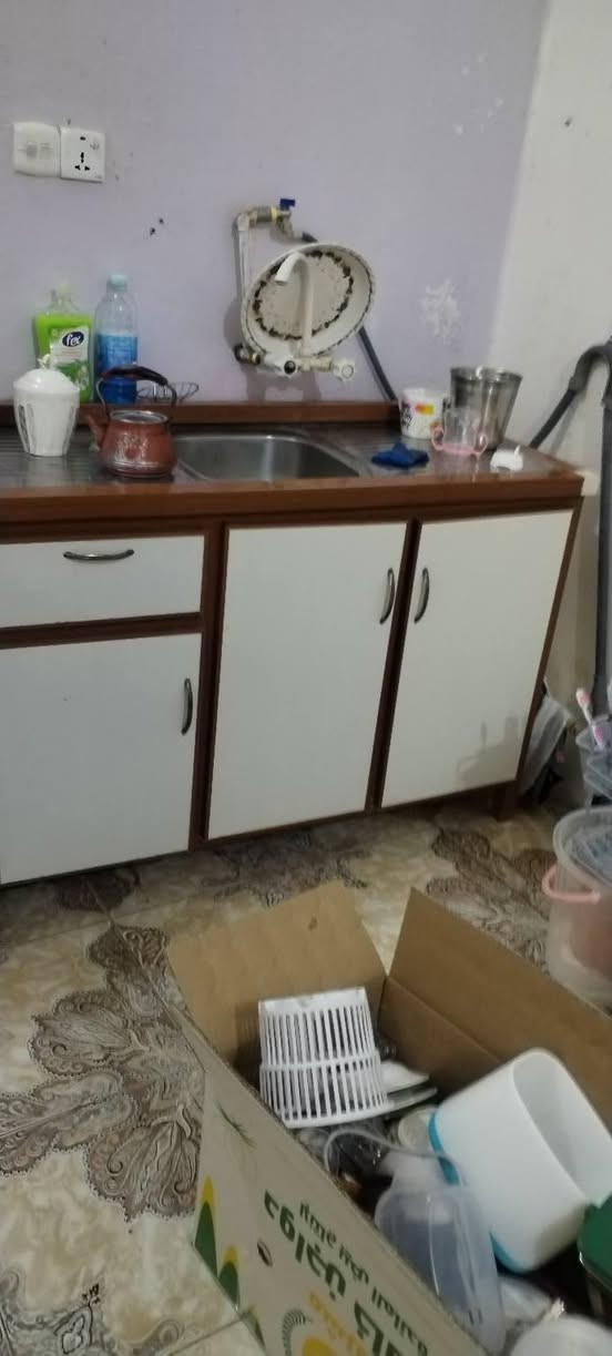 تخم درجه اولى شغل ايد مع ثلاجه حجم كبير شرط شغل مع سنك مع كاونتر بس ارضيه مترين لو ووك مع طباخ فريش مصري لووووك خناقين, ديالى


**إذا كنت صاحب هذا الإعلان وتريد حذفه لأي سبب، رجاءا أرسل رسالة إلى الدعم الفني**