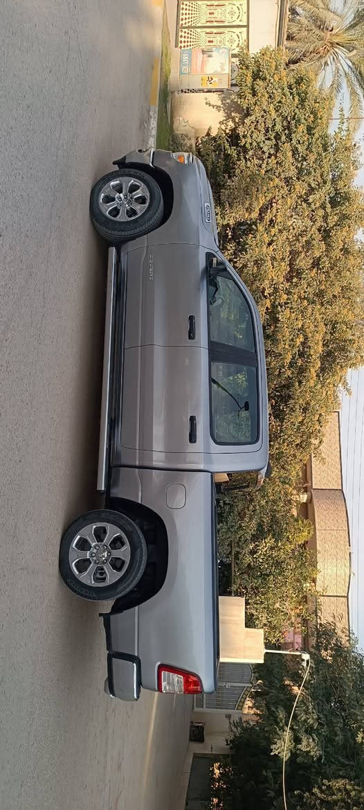 سلام عليكم دوج رام بك هورن 2023 مكينه 8..5700 لون سلفر حره بسمي تترقم جميع المحافضات ماشيه 2500 مشي جدا قليل سياره بدون ايرباك برده فقط.صور الحادث بالمنشور مصلح بيه البدي صبغ قبق البدي مكفول+جتاف القماره والكصه صبغ والبنيد ..السياره بدون اي نقص 
مواصفات السيارة بصمه تشغيل
مري شفط
تشغيل عن بعد
6حساسات اماميه 
4حساسات خلفيه 
كامره مع توقف ذاتي
شاشه تسلا كبيره 
فور ويل 
تبريد خلفي
هيتر مري جانبي واستيرن
جامه خلفيه سلايت 
اضواء ترحيب بالمري
مكان السياره الحله مركز المدينه
السعر 233مجال بسيط رجاء المو شراي ليتعبنه
تلفون***********  /***********
