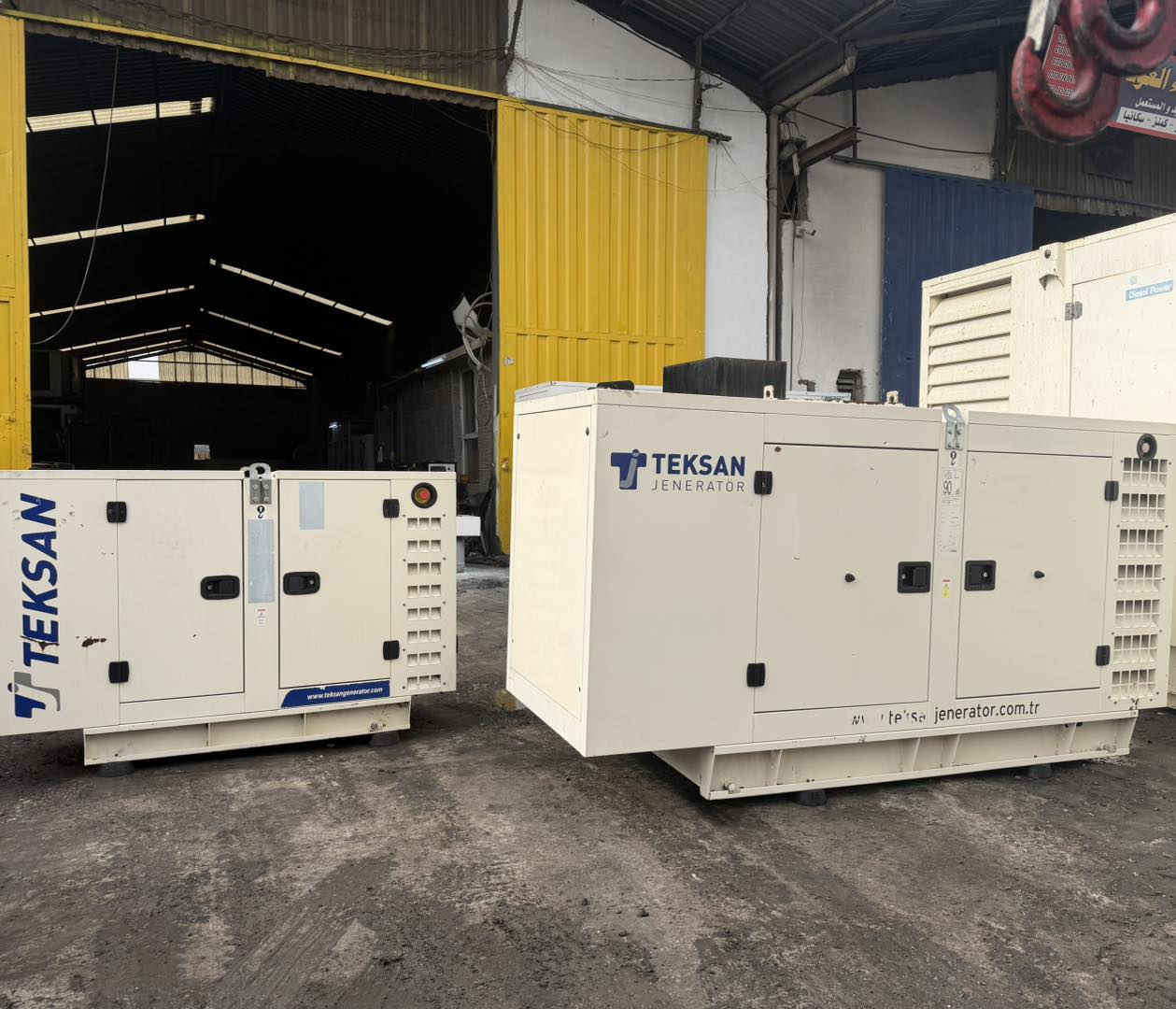 متوفر مولدتين ديزل بيركنز انكليزي للبيع بحالة تضاهي الجديدة من وكالة TEKSAN

PERKINS 🇬🇧

🔹 20 KVA 

‏🔹 60 KVA

✔️ مستخدمات استخدام خفيف جداً
✔️ نظافة واضحة 
✔️ فحص كامل – ما بيهن أي خلل
✔️ تشغيل هادئ
✔️ جاهزات للحمل و التشغيل 100٪

📍 العنوان: [ اربيل ]

📞 رقم الهاتف: ***********
