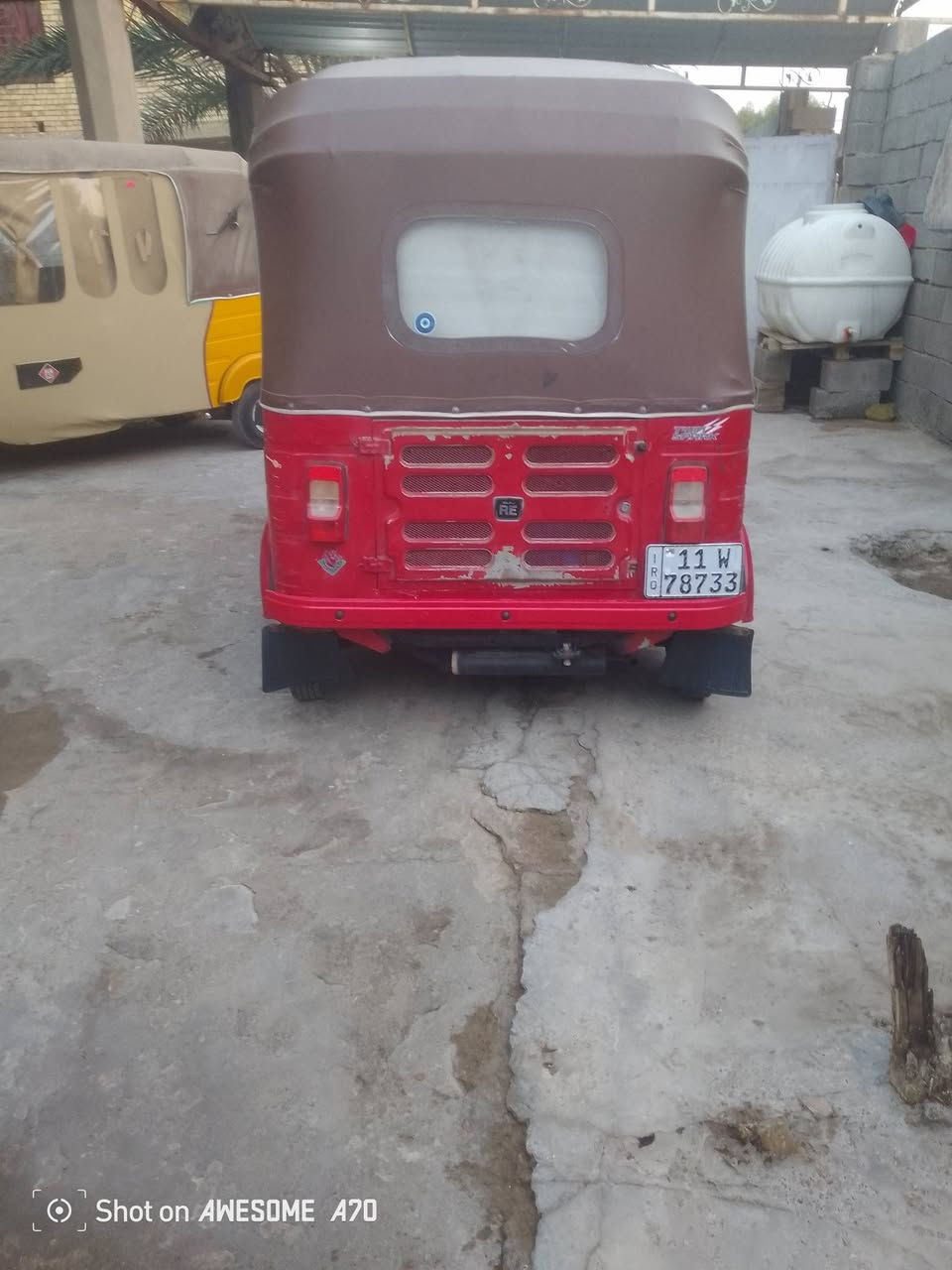 تكتك 18 السعر 5 وبيه مجال قليل مكاني بغداد ***********
