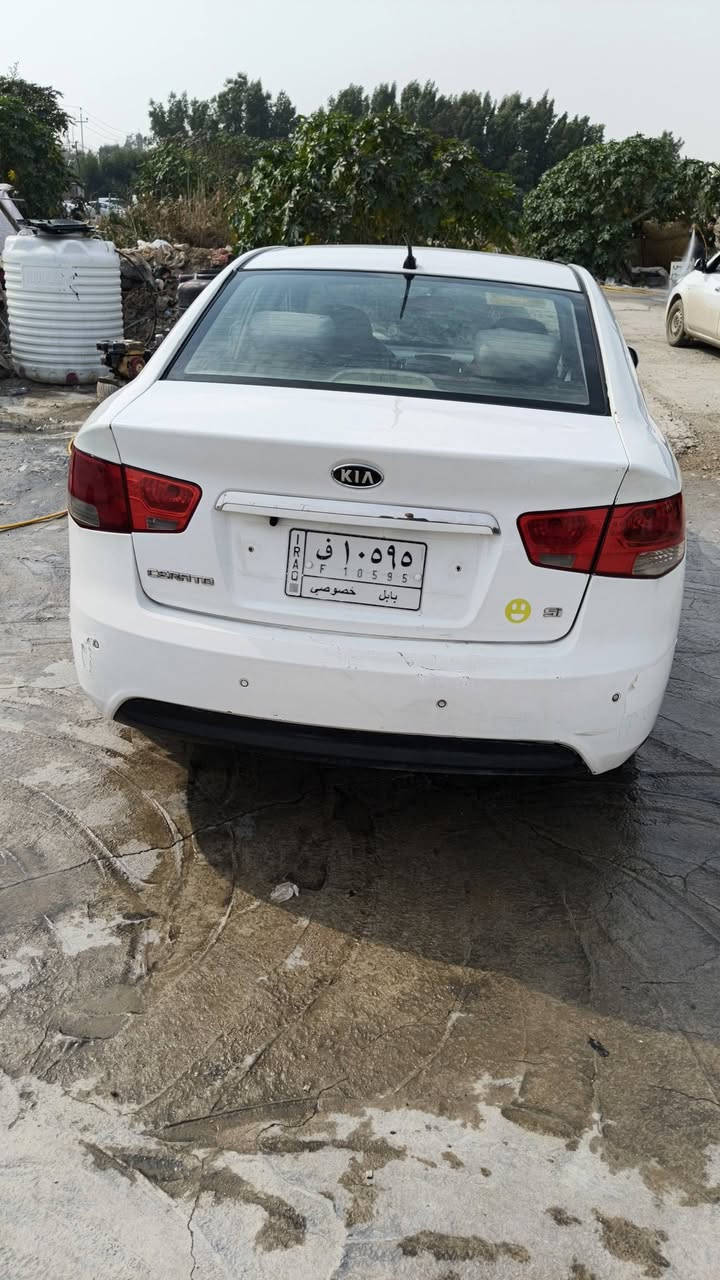 سيراتوا موديل ٢٠١١ للبيع مستعجل 
محرك ١٦٠٠
كير +محرك = خير من الله 
تدفئة و تبريد 
شاشة 
السعر ٨٠ وبيه مجال قليل 
المكان النجف الاشرف مجمع أبو تراب السكني 
وتفاصيل السيارة والصور والفيديو توضيحي 
***********
واتساب
