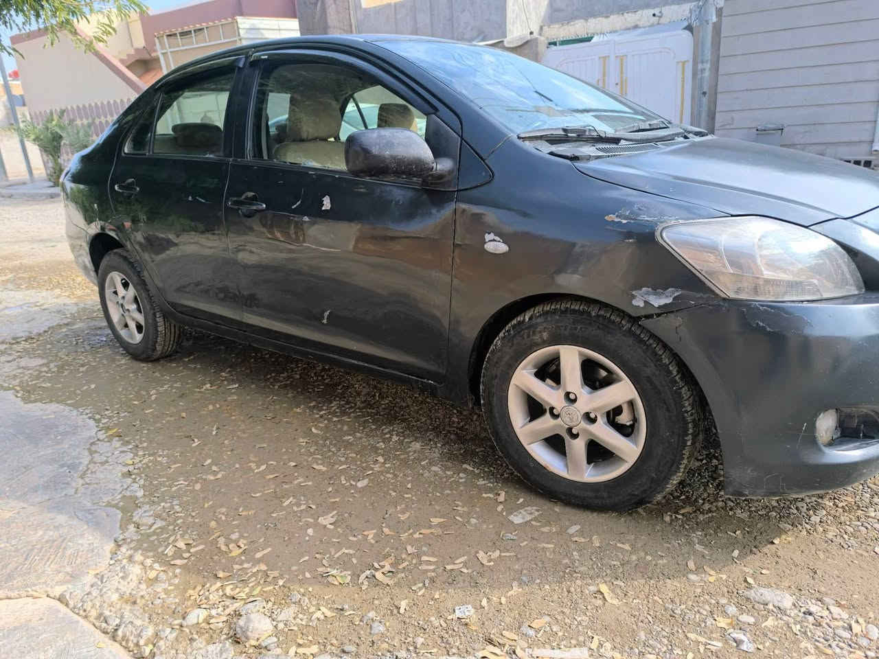 توێتا یارس یابانی 2008 نفطي.3 قطع مصبوغ بدون دواخل..بعد مكفول من محرك تبريد كير.صدر.سنويه اربيل دولي لحد 2031 ابشرط تحويل.مكان.كفري كلار.دوز.سعر 65 مجال..***********
