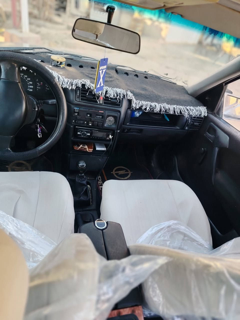 السلام عليكم
اوبل فكترا حجم 18 موديل 1992 للبيع مصبوغه جماليه
محرك شرط كير شرط 
شرط لا ضربه 
ولا معجون 
رقم اربيل تحويل مباشر 
كفاله عامه 
العنوان كركوك 
قضاء الحويجه 
السعر 48 ورقه بيها مجال 
استفسار اكثر اتصل 
***********
