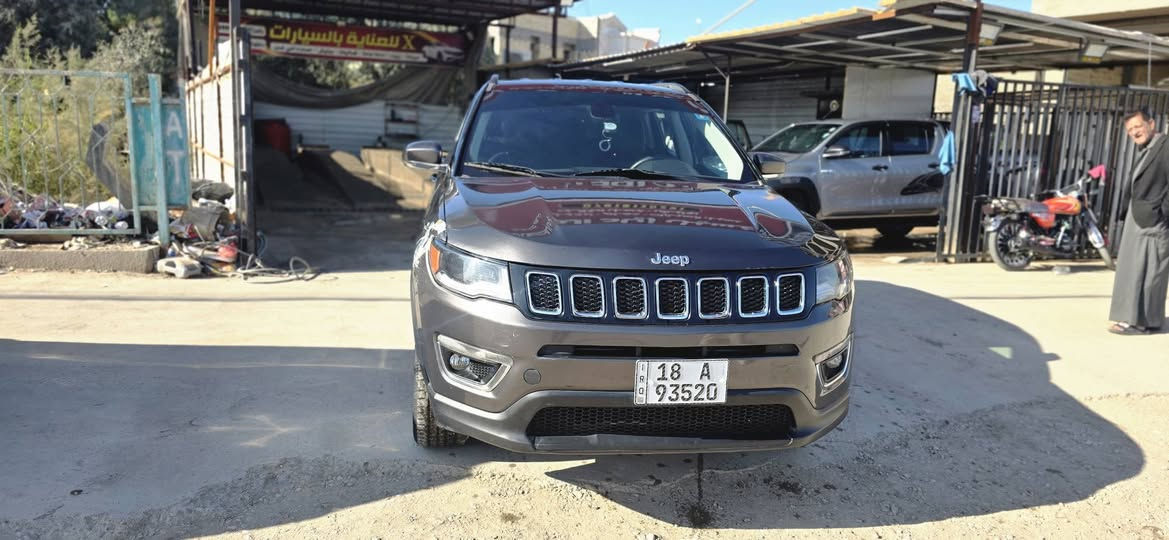 السلام عليكم

للبيع او مراوس 

jeep compass

مديل 2018

ماشيه 72 الف 

المواصفات فول ما عده فتحه  

كشنات جلد 

🔥هيترات بل كشن 

ستيرن هيتر 

🖥شاشه كبيره 

اربع سلندر 

حادثه دعاميه امريكه بل العراق صار بيه جاملغ  مثل ما موضح بل صوره 

مكان بابل مركز مدينه 

سعر125وبيه مجال حك جيه 

📱***********
