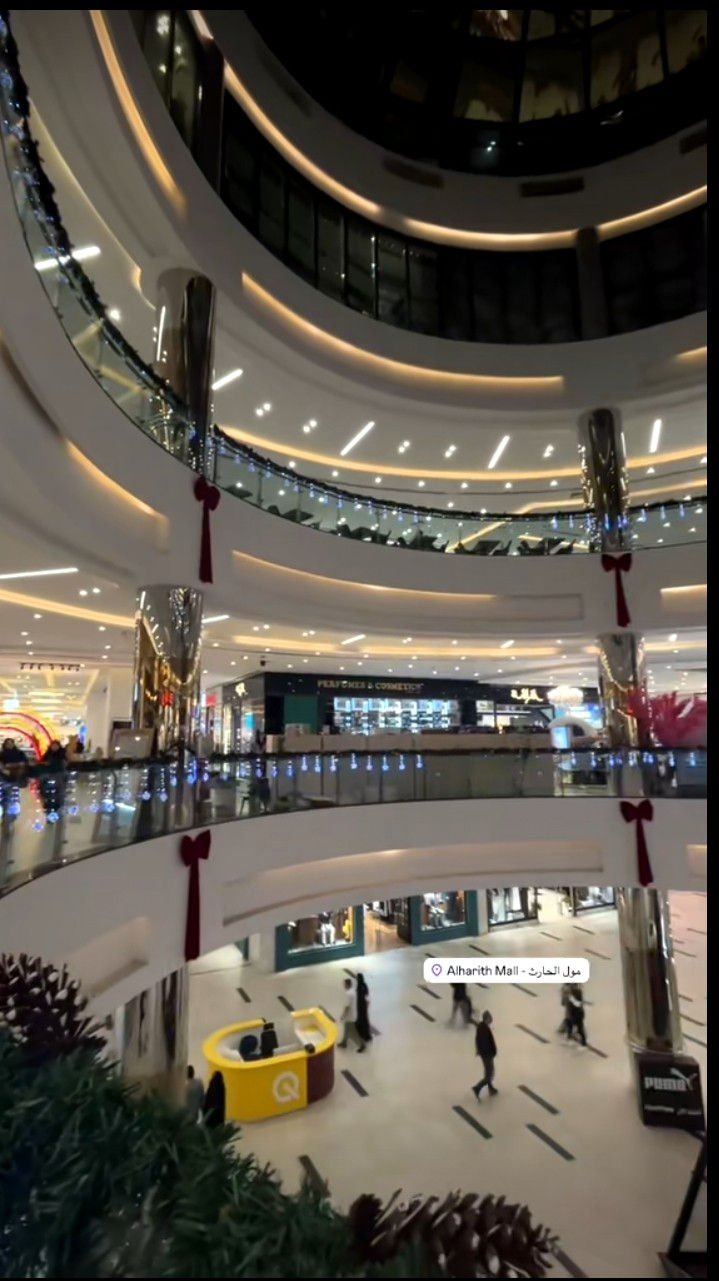 🍂حًمًـــلات لَــوٌآ آلَــحًسِـــــيَنِ🍂
.............................................. 
🕌زيــاره الى
ـــــــــــــــــــــــــــــــــــــــــــــــ
1_كـــــــــــــــربـــلاء المقدسى
2_ مـــــــــــــول الحـــــارثــيه
📆يوم الاربعاء 2025/12/30⏰الانطـــــلاق 3:00 لضهر 
🚐"مرجع" ب «1» ليلآ 🌃

🚍النقل: كوستــــــر 
💰الأجـــره  7 تالف فـقــط
للعوال فقط

📍أماكــــــن تجمــع

ســياره تجيـــك لبــاب لبيت🚍

🗯مكاني: ديوانيه قضاء السنيه
☎️الإستفســار 👈🏻(***********) يــوجـد وتــــساب

🤲🏻نسأل الله قبول زيارتــكم
ــــــــــــــــــــــــــــــــــــــــــــــ
(بداية عام جديد..🚗6..... 2025)
