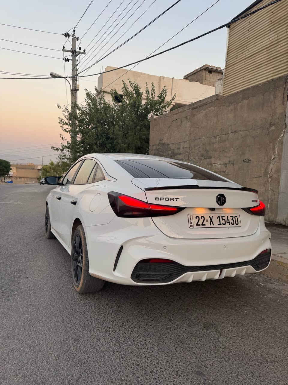 ام جی Gt 2025
دو په‌له‌ پی دئ اڕی هه‌یه‌ 
بێ بۆیاخه ته‌زره‌ی نیه‌ 
كامل جوانكاری بۆكراوه‌‌ 
٢٥هه‌زار رۆشتیه‌
***********  كۆیه أربيل, العراق

