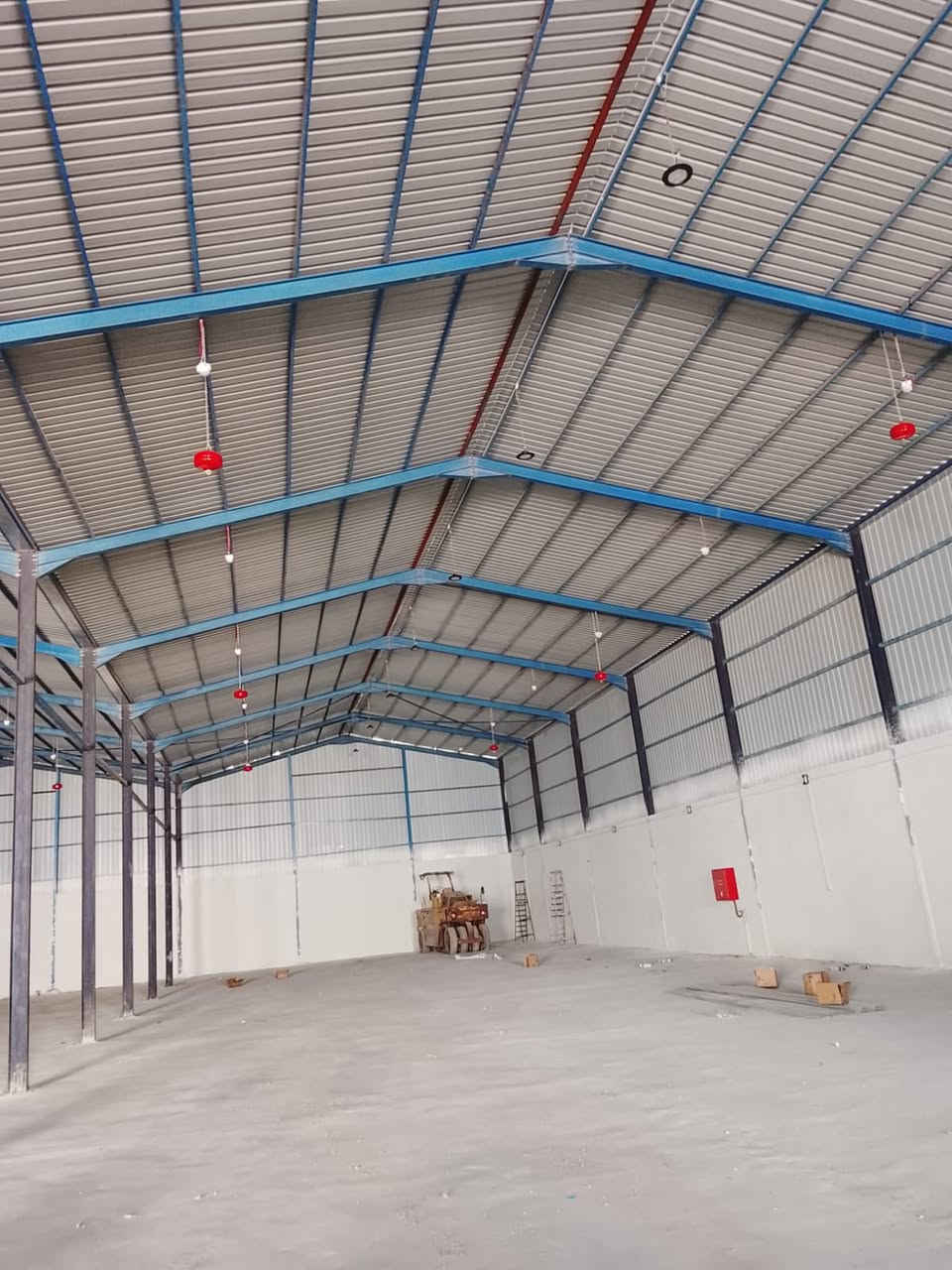 مخازن للبيع المساحه 1800متر فول سيفتي كامل منضومة كاميرات ومنظومة سلامه كامله ماي ومجاري كامله للاستفسار الاتصال على الرقم *********** أو ***********
العنوان البصرة المخازن الي قبل صناعية حمدان
