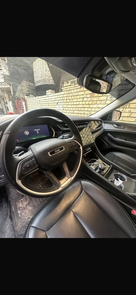 سلام عليكم 2024. خمسة راكب. فول سيارة. بانوراما. رادر اتلث شاشات بدشبول. كهرباء وبانزين وهايبرد. 29000 ميل ماشية. هزه جديدة. سنوية بأسمي. سعر 29000$ مع مجال او مرواس حسب نوع سيارة حادثها موضح بصورة مكاني اعظمية


**إذا كنت صاحب هذا الإعلان وتريد حذفه لأي سبب، رجاءا أرسل رسالة إلى الدعم الفني**