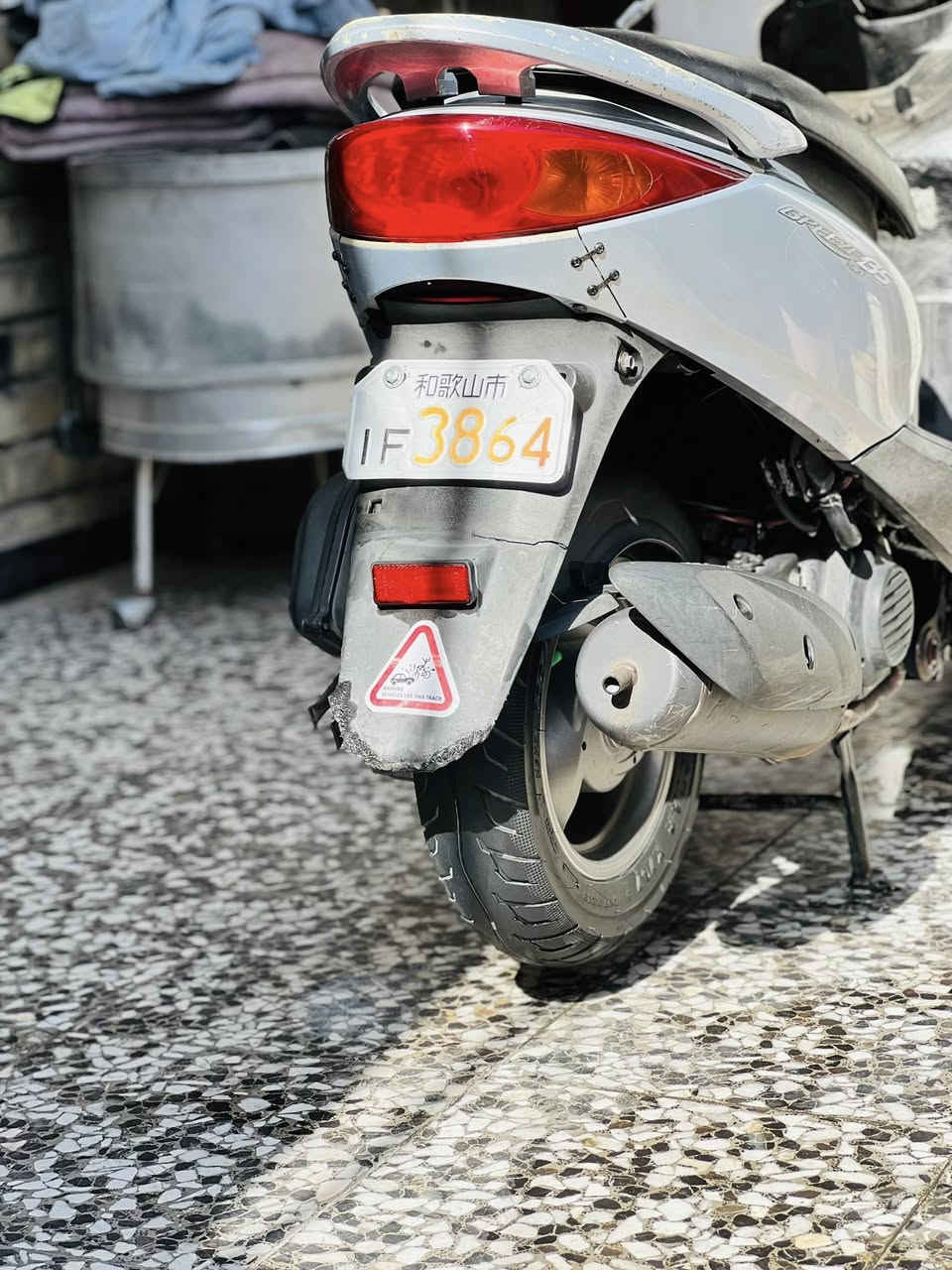 سلام عليكم دراجه بريز لايت عالي رمبه بعدها ومكفوله من تاير للتاير السعر ب975 واستفسار خاص او رقمي ***********
