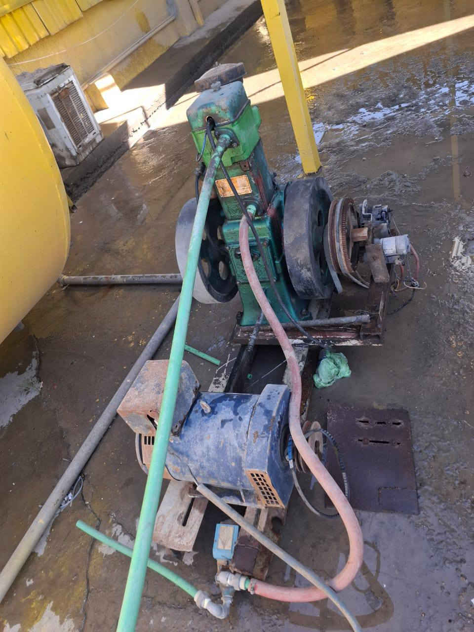 سلام عليكم
لستر نضيف للبيع
للاستفسار الاتصال على رقم
(***********
