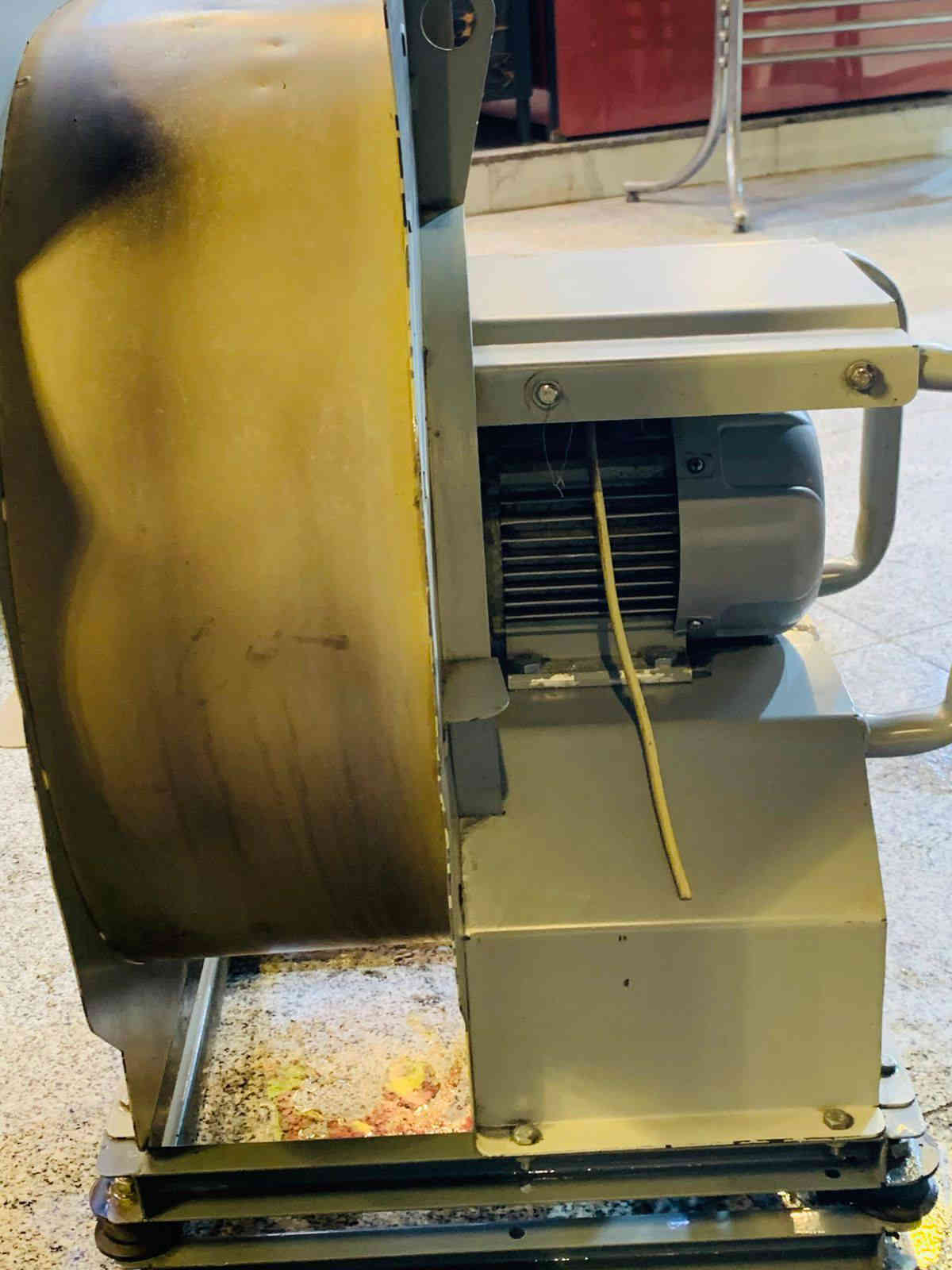 ساحبه صناعية السعر ٣٠٠
بيها مجال 
***********
