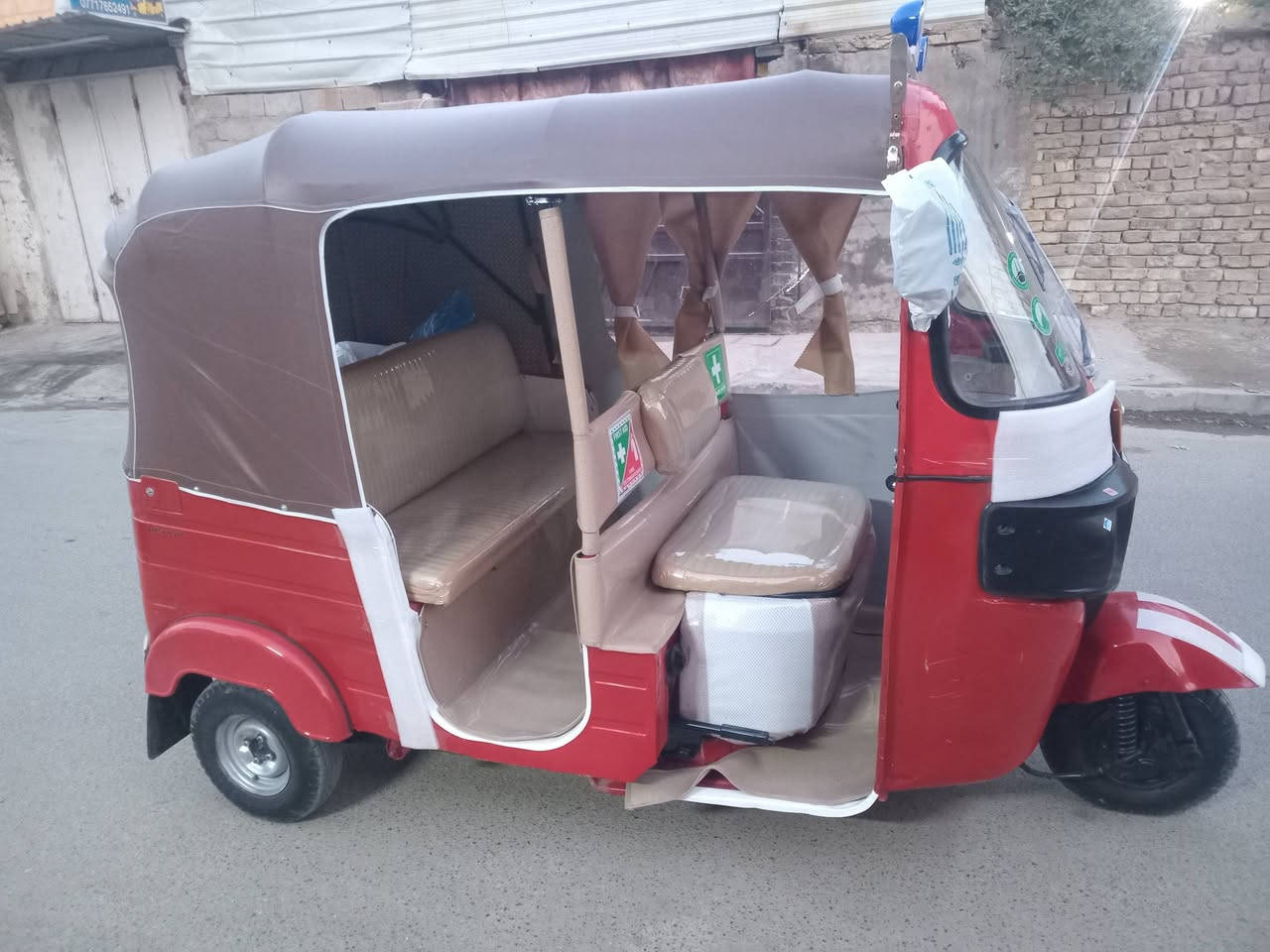 تكتك ١٨ شهر ١٢ رقم  سنويه للبيع تكتك حلوه ونظيفه مكاني بغداد الكماليه الشراي يتصل ***********
