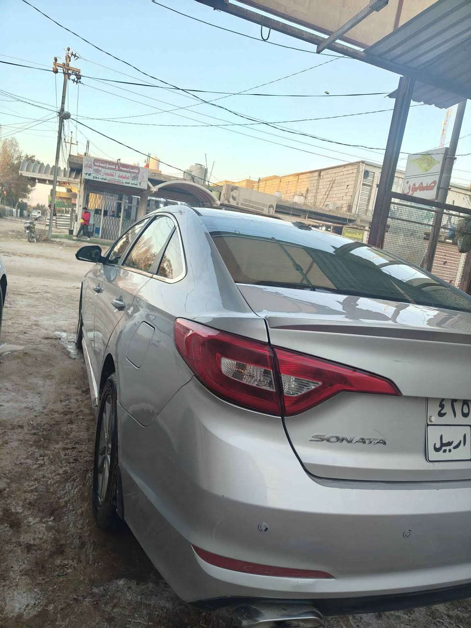 سوناتا مديل 2015 رقم اربيل تريد تحويل تريد وكالة مكفولة كير ومحرك وشاصي بيهة  بنيد مبدل بارد جاملغ وبلباب السايق وبيهة شوية حالوب بلقمارة  تبريد وتدفئة  نضامهة سبورت دواخل حلوة اشاير بلمري سيارة فول نضافة السعر (105) وبيها مجال للشراي  مكاني النجف اتصال ( *********** ) النجف, العراق
