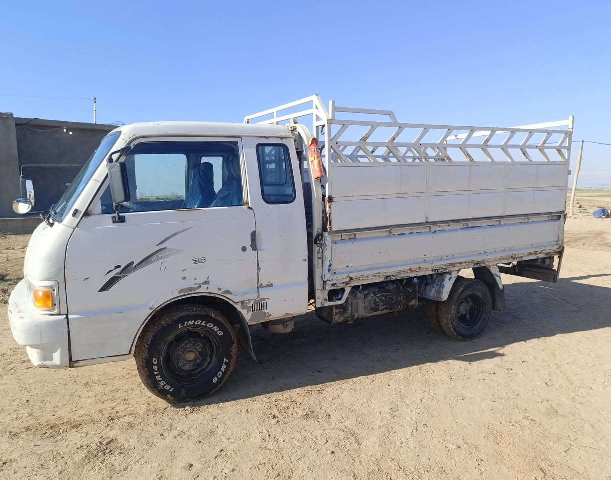 السلام عليكم.
يوجد كيه بينكو للبيع موديل 96

مسجله رقم دولي لل27 تريد تحويل تريد وكاله 

شغاله نگره سلف ما عايزهه برغي تايرات جدد 

محرك معمر جديد السعر 45 او بيهه مجال 
للا استفسار اتصل 
***********
