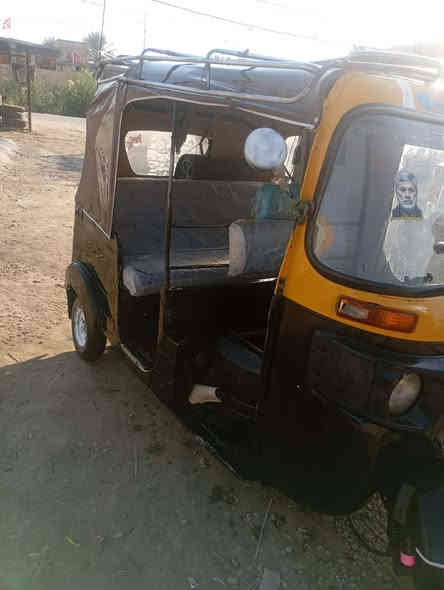 للبيع موديل 18  مناقصه برغي أوراق أصولي السعر( 3)و٨٠٠ وبيها مجال 
مكان بابل القاسم 
***********
