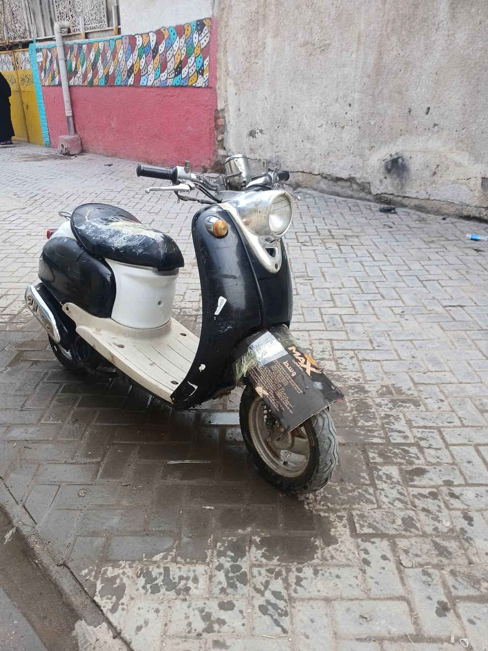 لام عليكم متاح دراجه كلاسك فحل شغاله سلف هندر كهربائيات كله شغاله نقصها بس جاملغ امامي السعر 180 او مراوس مكاني بغداد مدينه الصدر رقمي ***********
