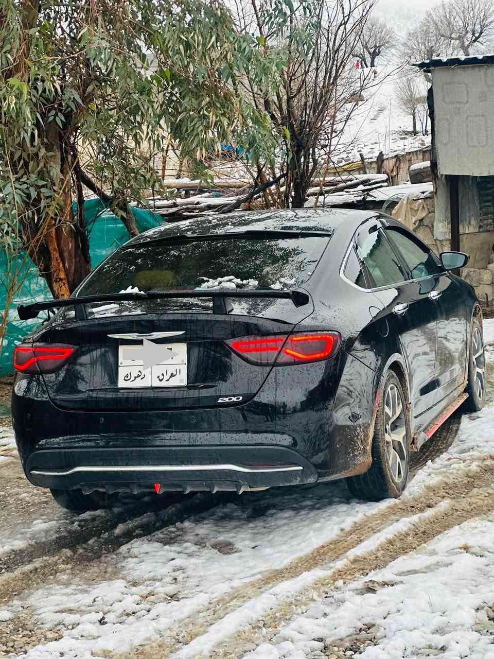 c200كلايسلر
مودئل :2015 :گئرو مكينه بشةرت مةكينه 2,4 
2 قتعة ونيف سبخ لاي سايقي بئ دوگمه و بئ پةرةشوت سينگ وپشت كبس گئچ وباما 9 گئر  شاشه :كاميره :حساس :تحديس سرعه : گئرماوس : برئك لمس : سعر 112 مجال. 8$ وةرقه غورامة يئل سةر.   رقم موبايل (***********) دهوك, العراق
