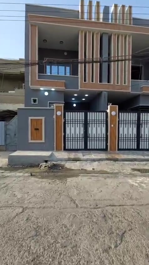الدار للبيع
المساحه ١٢٥م
طابق ونص
العنوان حي الميثاق خلف مطعم قصر مينا
***********
***********
