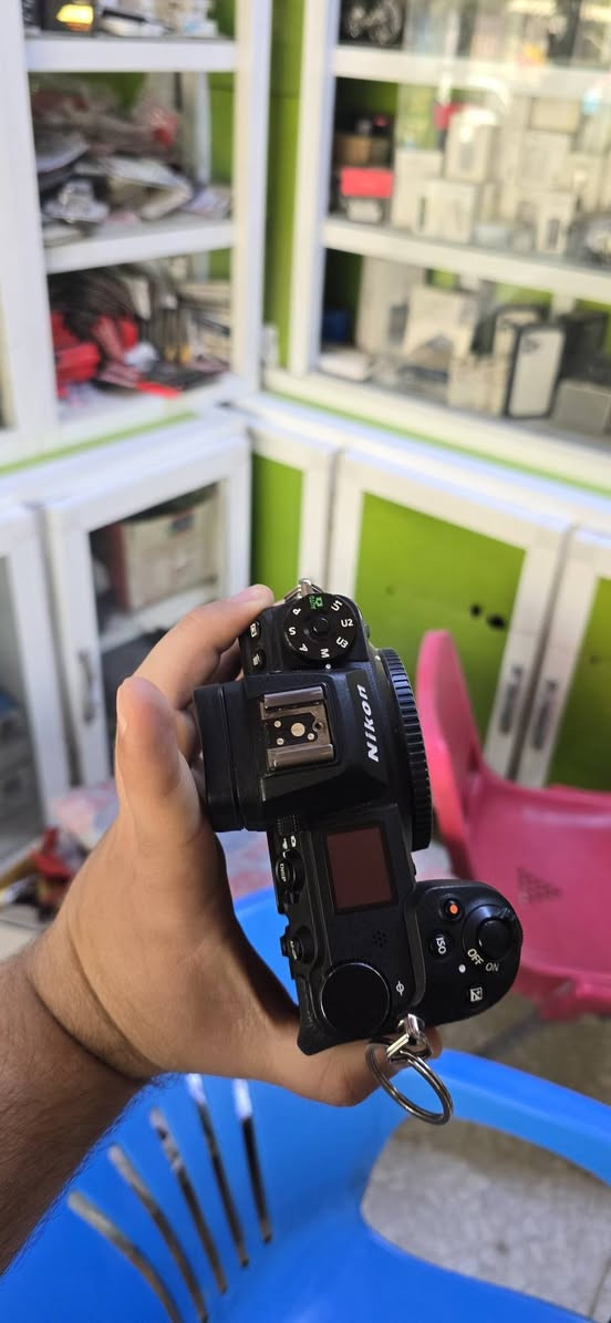 نيكون Z6mark 2 و 50ملم فتحه 1.8
نطافه 99% كامل ملحقات اصليه كارتون
سعره كامله مليون و950الف 
مكاني بابل ***********
***********

