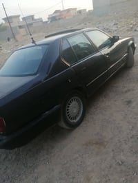 بي إم دبليو 730 • بي إم دبليو • سيارة بي إم دبليو • بي إم حجم 730 • بي...