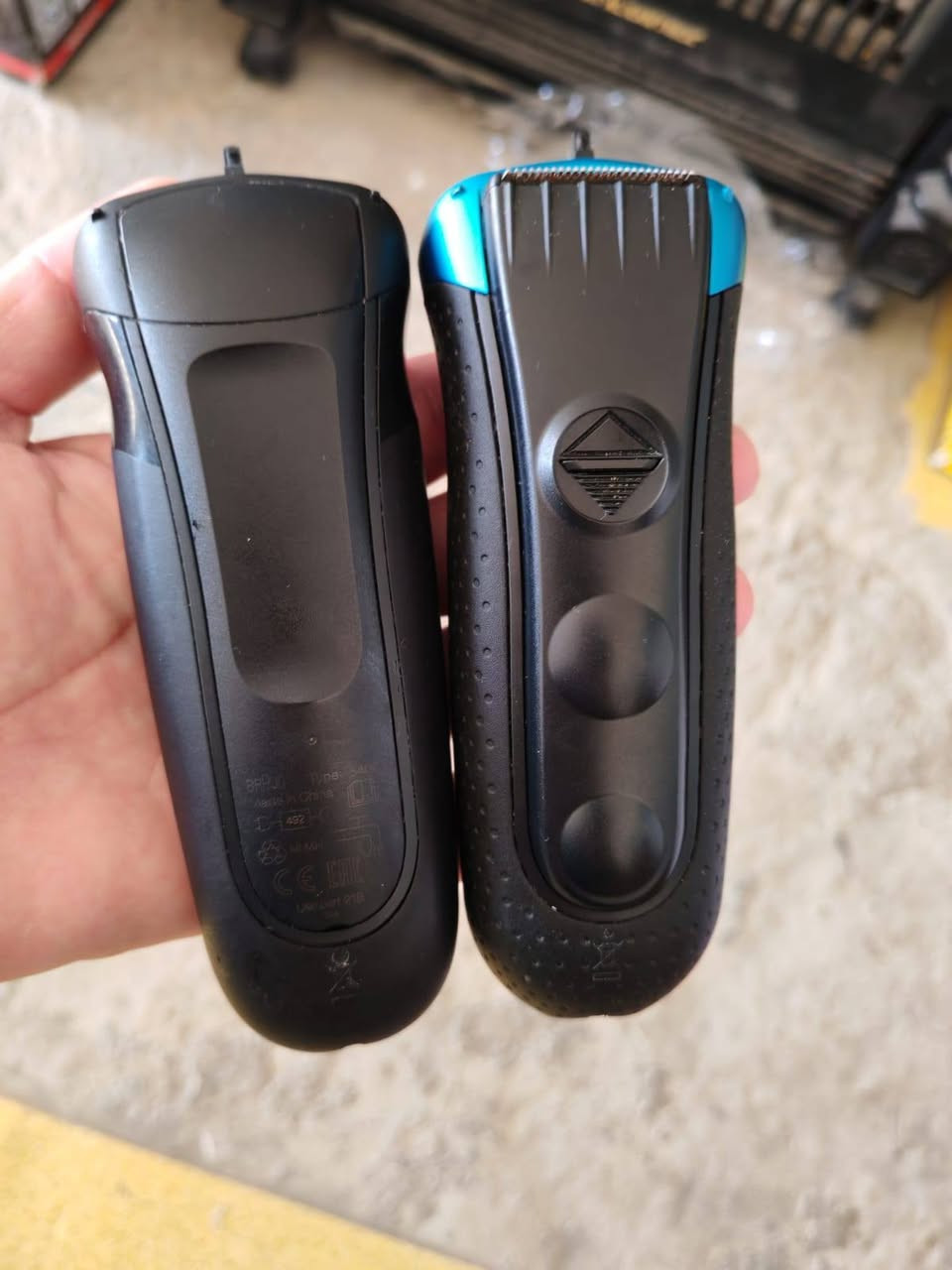 مكينتين بروان ٣ نظافتهن تامه شرط عله هالوضع نقص شفرات وشواحن السعر ٣٥ هنه وتوصيلهن


**إذا كنت صاحب هذا الإعلان وتريد حذفه لأي سبب، رجاءا أرسل رسالة إلى الدعم الفني**