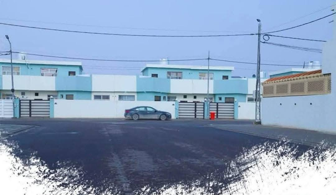 ✨دار ركن للبيع ✨
  #مجمع_الكرار_السكني
 لدى #شركة_بوابة_الغدير_العقارية

⭕دار 2535 للبيع.. بلوك79....مساحة 230م 
⭕سعر الشركة 107..الواصل 40
⭕مرحلة رابعة ..يباع بتطلوعة واقساط شهرية 
⭕موقعه ركن على شارع 15*15م
⭕للاستفسار مراسلتنا عبر الارقام التالية

☎️*********** 
☎️*********** 

موقع الشركه 📌
النجف الاشرف..حي النداء _شارع المجمعات _مجمع الاميرات 2_الدور ال vip
