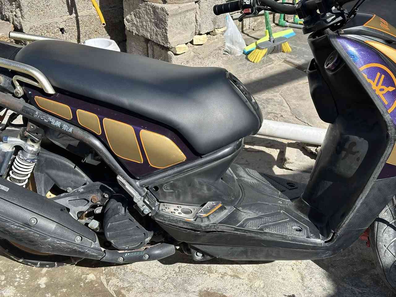 السلام عليكم جبلي البيع مزوده  مكينه برغير ماملعوب بيه الدراجه نكره سلف رايده مليون و 300 وبيه مجال بصيط مكان الدراجه كاظمية ***********
