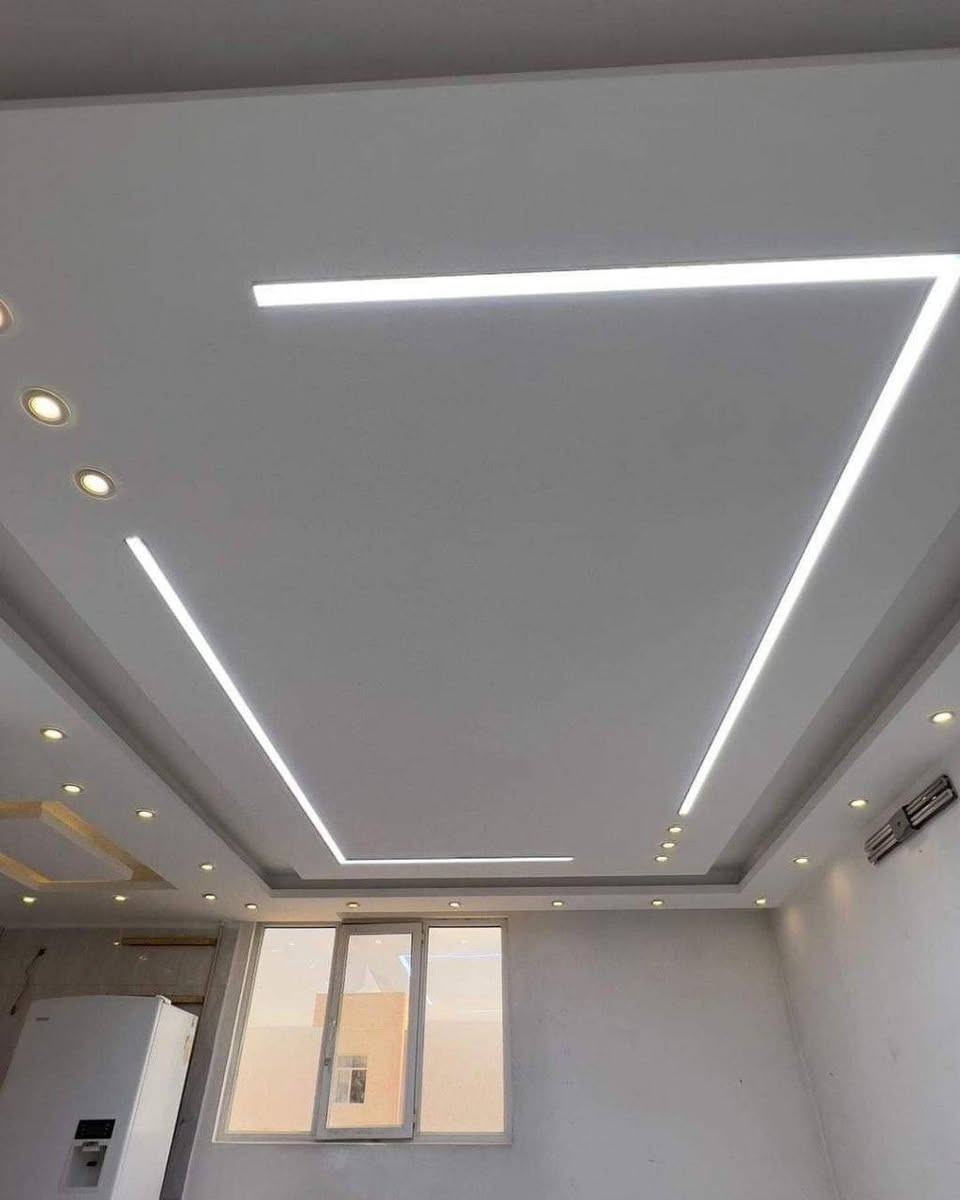 من الله التوفيق اعمالنه مكاني كوت
كادر كامل نعمل كافة انواع الديكورات الداخليه ولخارجيه والاصباغ شغل درجه اوله ***********
