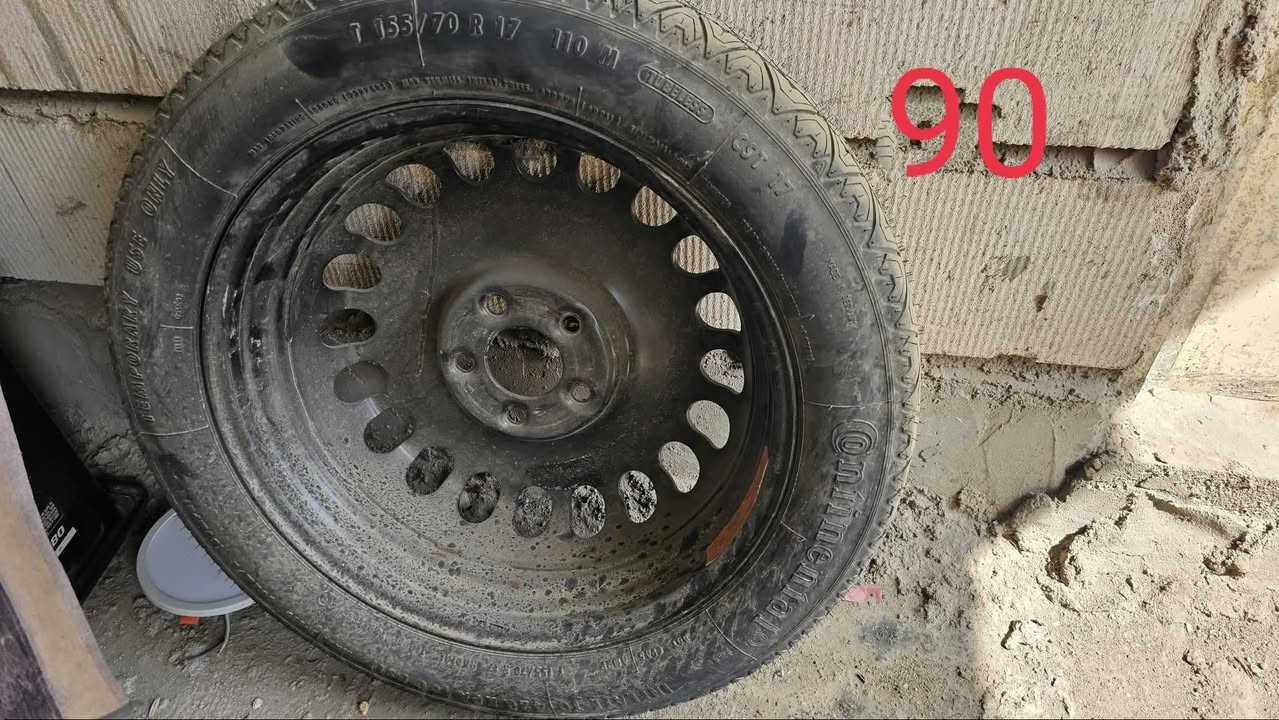 غراض جيب رينيكيد 2020 تفصيخ الاسعار بالصور وبيها مجال
المصباح الايسر بي كسر بالقاعده موضح بالصوره.,الزوج 150

***********
