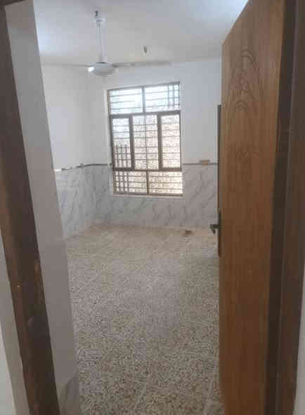 سلام عليكم مشتمل ١٠٠ م على ساحه بيت جديد كلش مناقص اي شي العنوان الحسينيه خدمات مصقط بل ١١ على ساحه الشويلات السعر اخاص او تصال وتدلل ***********
