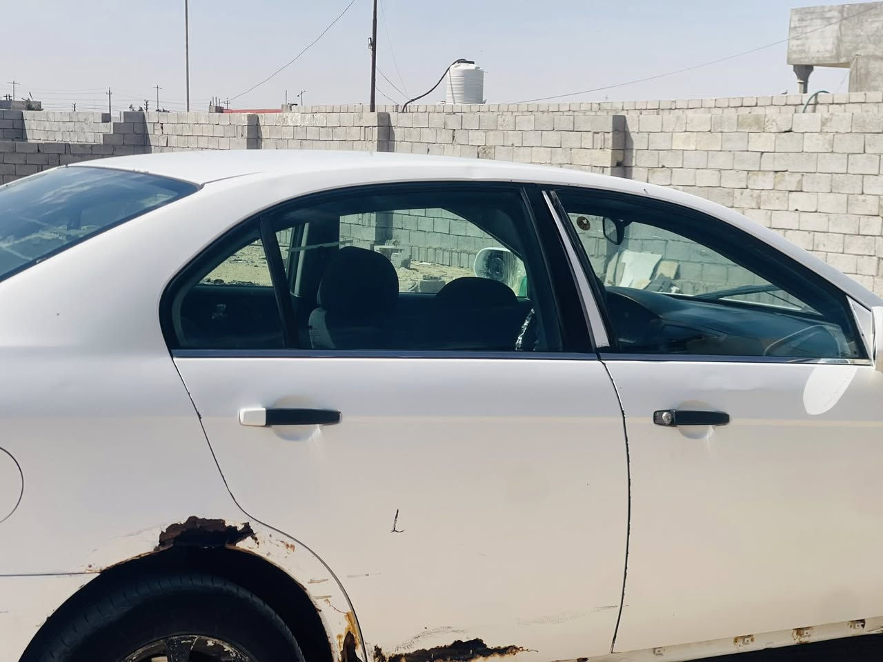 ابيكا ٢٠٠٧ كير ومكينه خير من الله
تبريد سياره جاهزه بيها  ضربه بسيطه بلباب مثل ما بصوره 
رقم جديد بسمي 
٣٥ وبيها مجال 
***********
مكاني بصره
