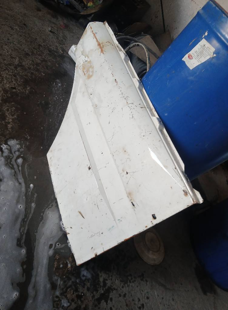 ابطانه باب سكانيه ١٤٣البيع 
***********
