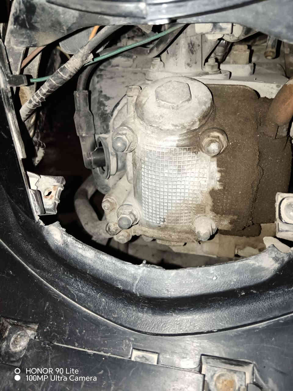 سلام عليكم دراجه بريز نضيفه يحتاجله تبديل كوين لو كابريتر لئن الدراجه ماتمشي سريعه مكاني بغداد مدينه الصدر *********** واتساب فقط السعر خاص
