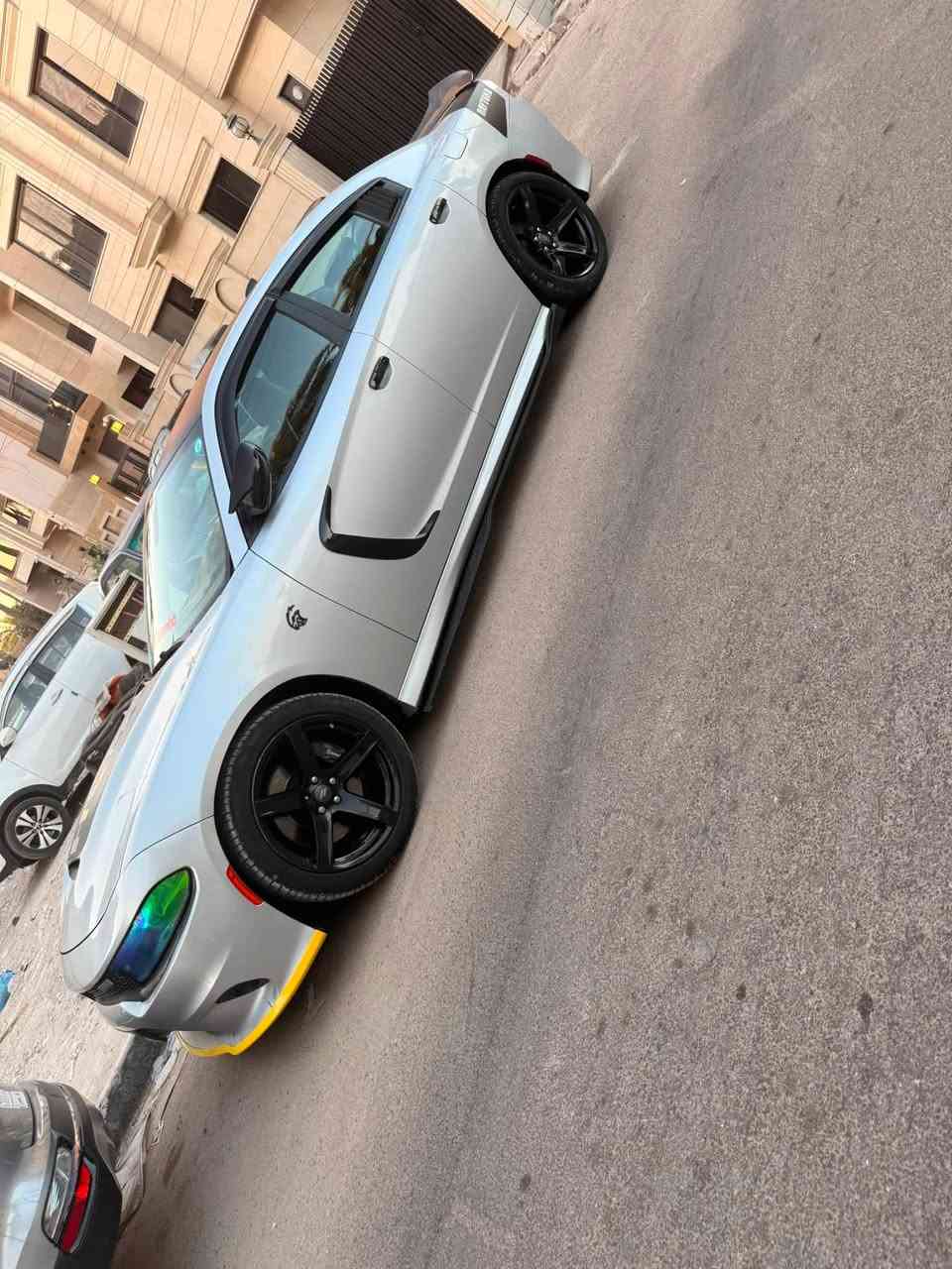 جارجر داتيونا موديل 2021 ماشيه ٧١ الف رقم بغداد عليه منظومه غاز  رقم ***********
