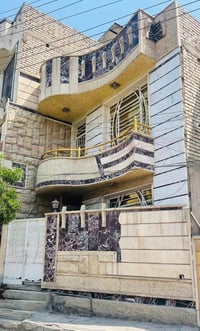 دار للايجار في حي القاهرة المعلمين.                        يحتوي على 3...