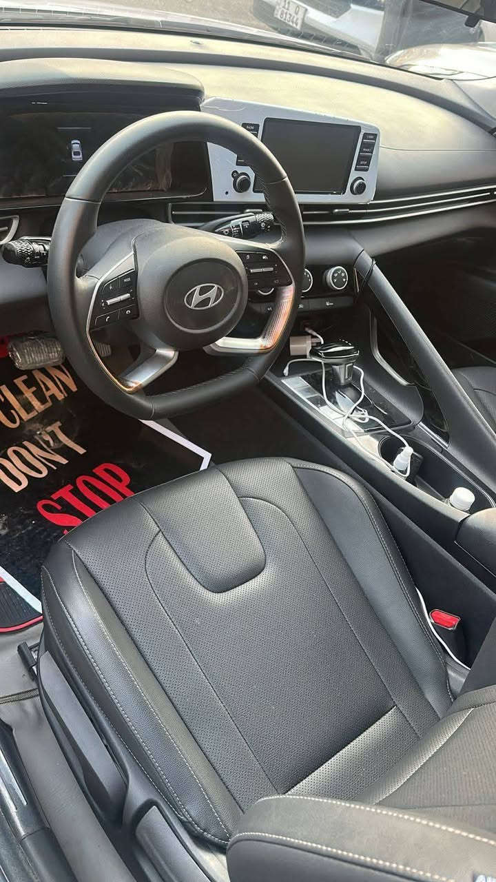 النترا 2024 خليجي تجميع الصين ماشية 42   سيارة كلش جديدة مكفولة كير محرك صدر كلها ع وضع الشركة رقم اربيل
فتحه سقف سلايد

بصمه + بصمة تشغيل

مري شفط واشارة بالمري وترحيب

حساسات امامي خلفي

ويل كب حجم 17 رياضي

كير طيارة شاشه 

سترين رياضي حرف D

تبريد قطعتين امامي خلفي

هندبريك دكمه

اوتو هولد

4 وضعيات قيادة

كراسي جلد

شاشة جبيرة وكامره خلفية

كروس تثبيت سرعه

محرك 1500 دوش دبل نوزل

مكانها ديوانيةسعرها ١٤٠ $

‭***********
