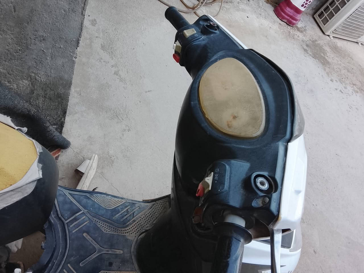 سلام عليكم للبيع دراجه هوشا 2020 كاطعه زنجيل شرط بس زنجيل والباقي شغال سعر 250 مع المجال مكاني شطره


**إذا كنت صاحب هذا الإعلان وتريد حذفه لأي سبب، رجاءا أرسل رسالة إلى الدعم الفني**