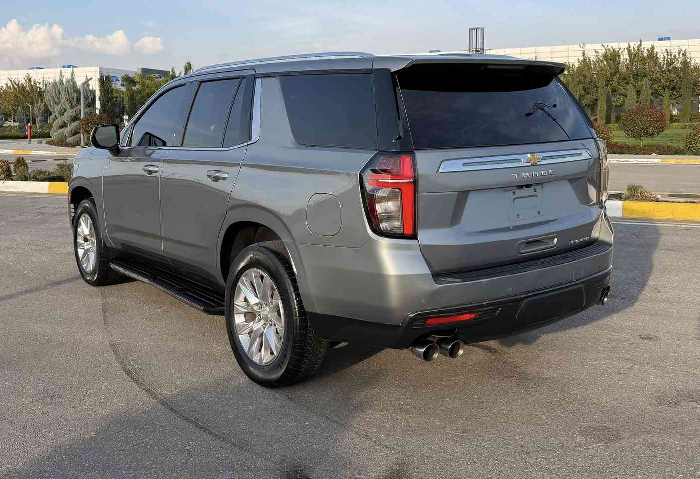 CHEVROLET TAHOE 2023 
محرك ٨ سلندر الحجم ٥٣٠٠ 
مواصفات بریمر , بدون بانوراما 
و سیارة ٢ ویل 
ماشیة ٦٠ الف میل 

٣ قطعة جانبي سبغ و 
بیها ٢ شبر سغیر PDR
امامي و خلفي كبس , صور فحص موجود 
شانصي 1GNSCSKDXPR341740

للبیع فقط 
السعر ٣٨٥ ورقة مجال قلیل 

٠ ٠ ٠ ١  ٤ ٠ ٢  ٠ ٧ ٧ ٠
رجاءا اذا مو شراي لا تخابر
كلشيء كاتب بتفاصيل

المكان سیارة سلیمانیه


**إذا كنت صاحب هذا الإعلان وتريد حذفه لأي سبب، رجاءا أرسل رسالة إلى الدعم الفني**