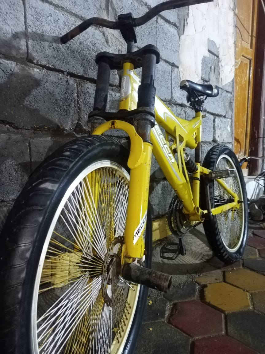 بايسكل للبيع🛑🛑
جبلي امريكي اصلي بريكات بداله
عنوان ناصريه مركز
سعر مناسب 
للاتصال على الرقم *********** موجود واتساب ☎️
