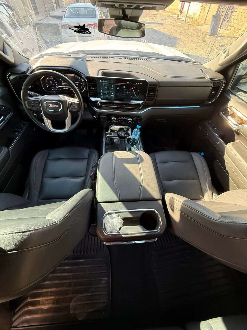 GMC سيرا الفيشن
موديل 2024

للبيع 

بيها3قطع صبغ 

+فول بنوراما 

+باج تظليل من مرور اربيل 

رقم الشاصي موجود بالصور 

السعر375 

للاستفسار

+964 772 864 4565


**إذا كنت صاحب هذا الإعلان وتريد حذفه لأي سبب، رجاءا أرسل رسالة إلى الدعم الفني**